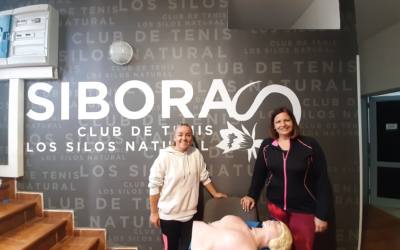 Formación de RCP en las finales del Masters 2023 de la Escuela de Tenis Sibora